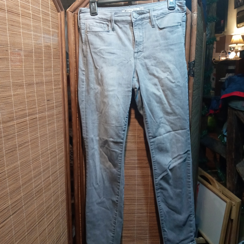 Light gray super stretch skinnies